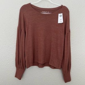 Abercrombie & Fitch Long Sleeve Shirt/Sweater